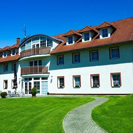 Penzion Pastviny Eksteriør bilde